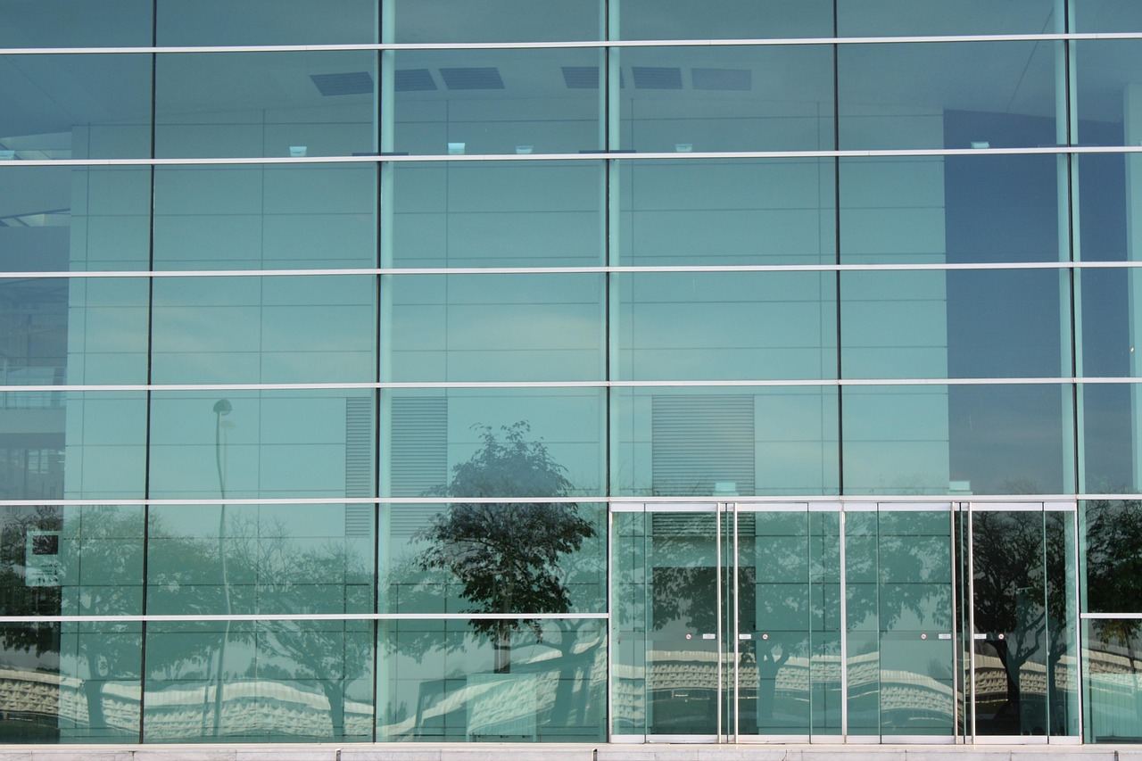 木盒蓝沉香（细）：潮州三才代理注册公司