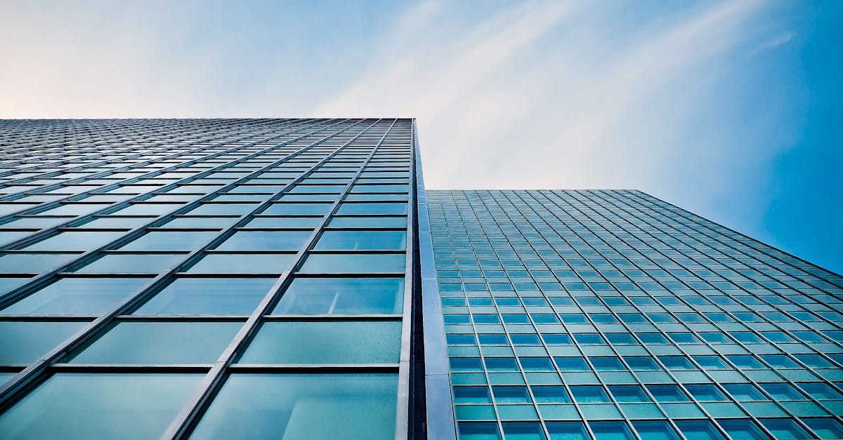 物联卡那个卡好：流量卡在车载导航、外出详情下载教程电影中的应用 